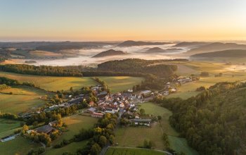 Ottonenhof im Herbst
