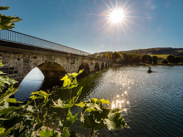 Brücke über den Diemelsee