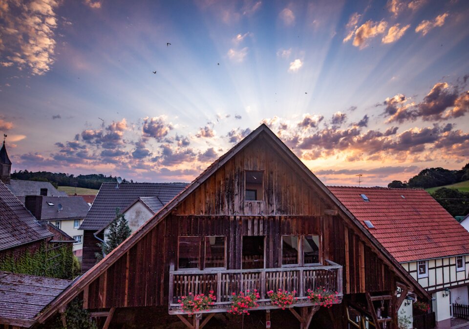 Sonnenuntergang über dem Familienhotel Ottonenhof