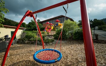 Spielplatz direkt beim Hotel